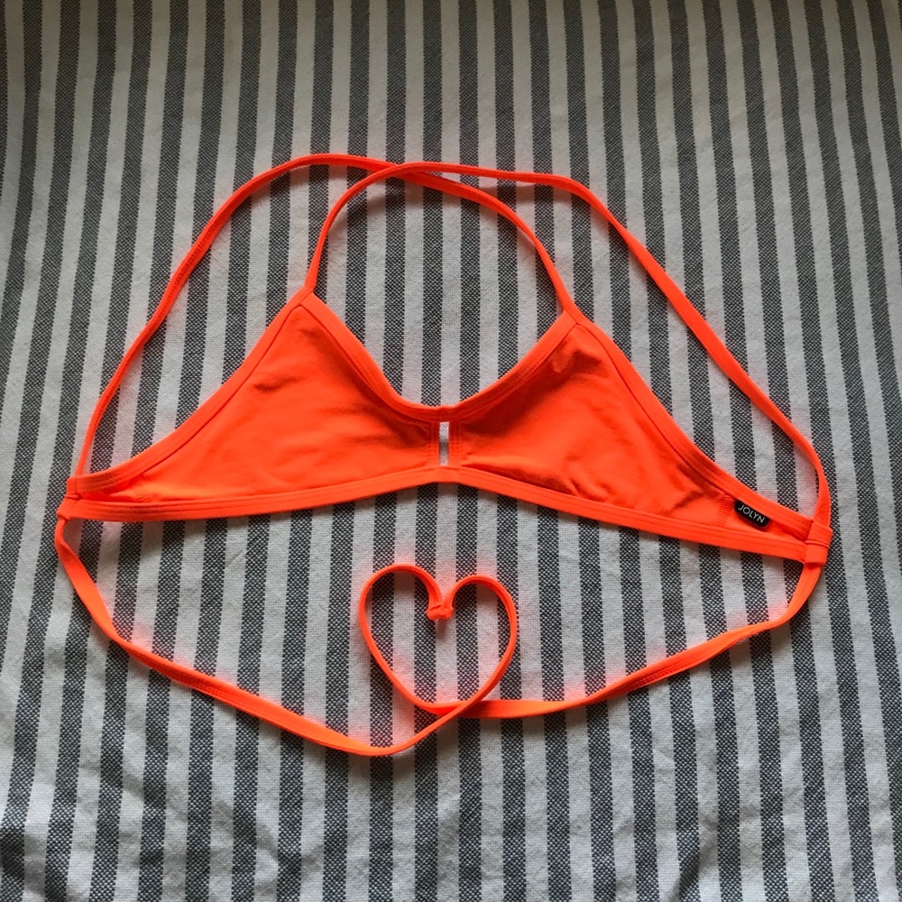 Jolyn Vent Top